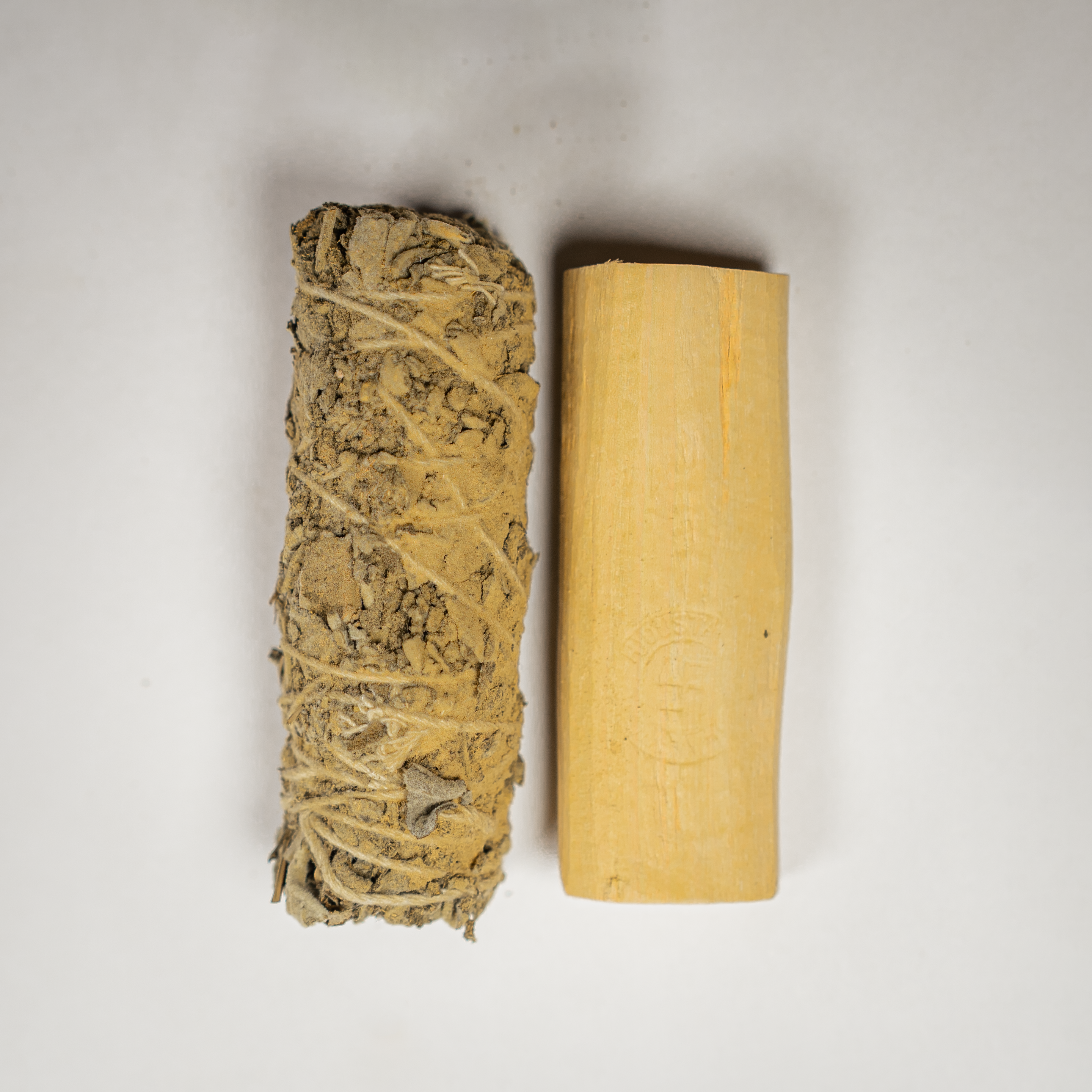 Sandalwood & Camphor Sage